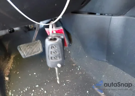 2011 Kia Soul + z USA, uszkodzony, nr VIN KNDJT2A26B7329402